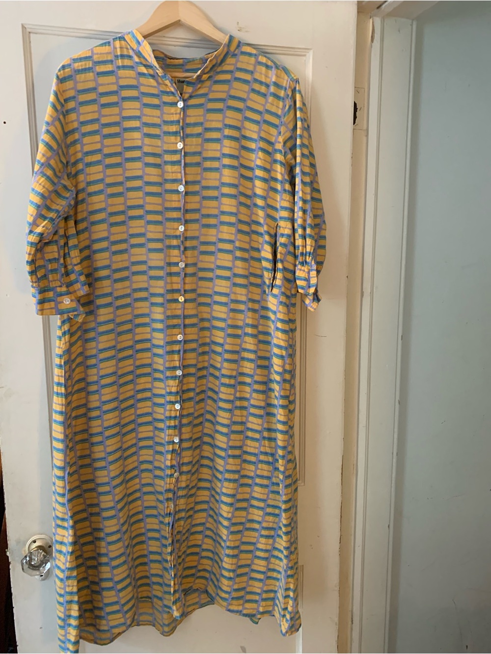 Humphries and Begg "Beachy Gown" Needs Mending